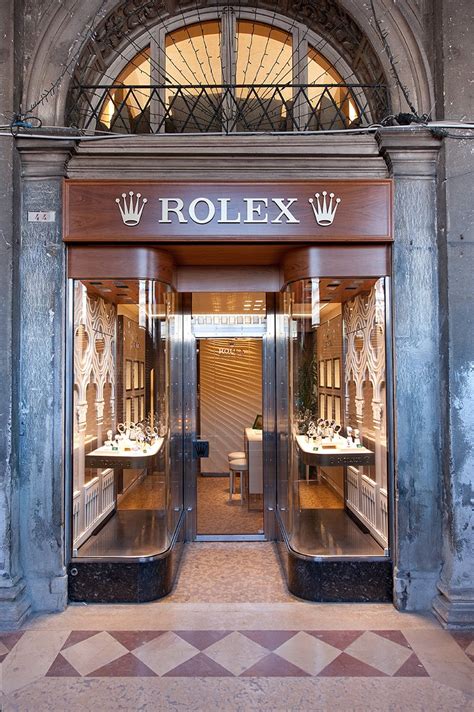 ‭Salvadori BOUTIQUE ROLEX‬ in Piazza San Marco 40/41 30124 .